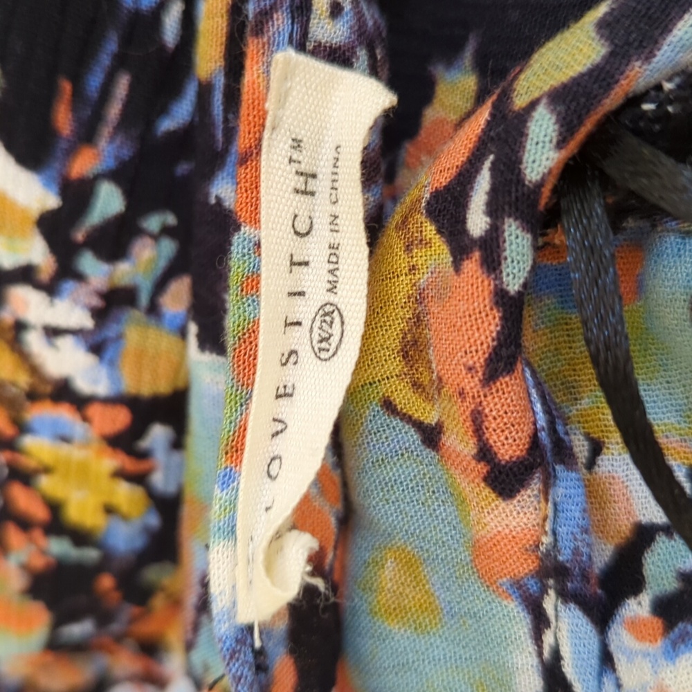 Lovestitch Black Floral Tie Front Overlay Kimono Size 1X/2X - Picture 7 of 8